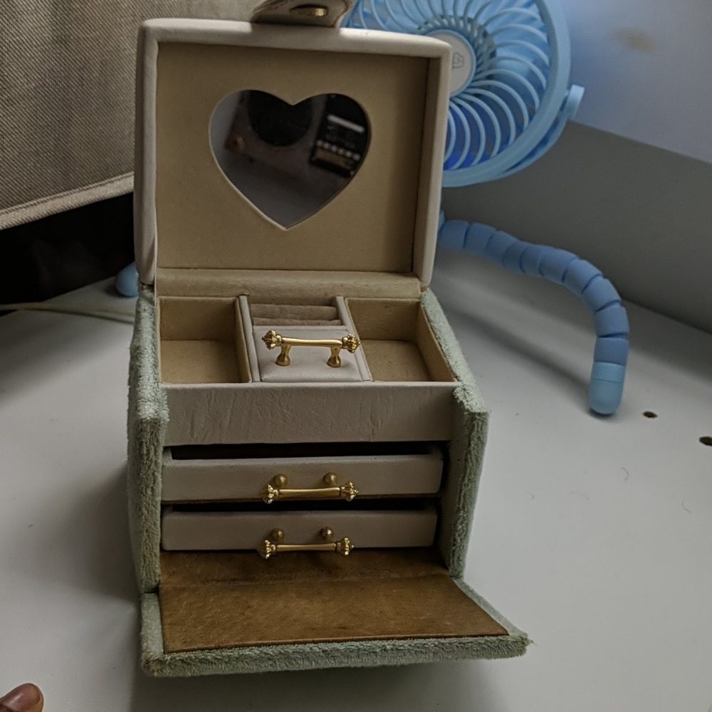 Vintage Juicy Couture Jewelry Box